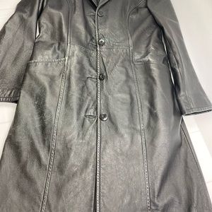 Wilsons Leather- Long coat. Black . Medium. Thinsulate Insulation.